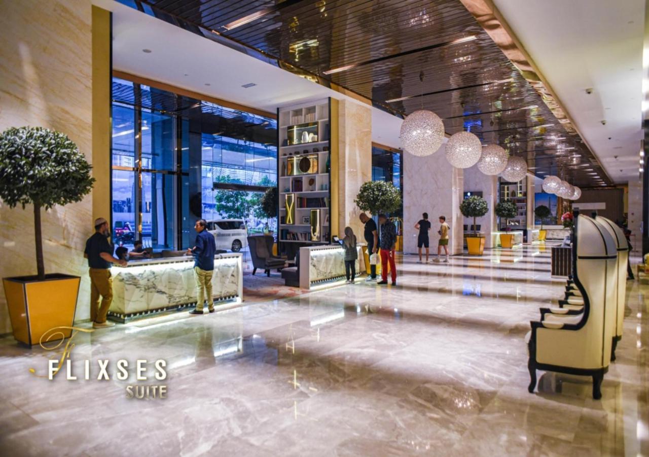 Flixses Suites At Platinum Klcc クアラルンプール エクステリア 写真